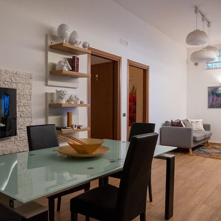 Tulipano Rosso Apartment Бари Екстериор снимка
